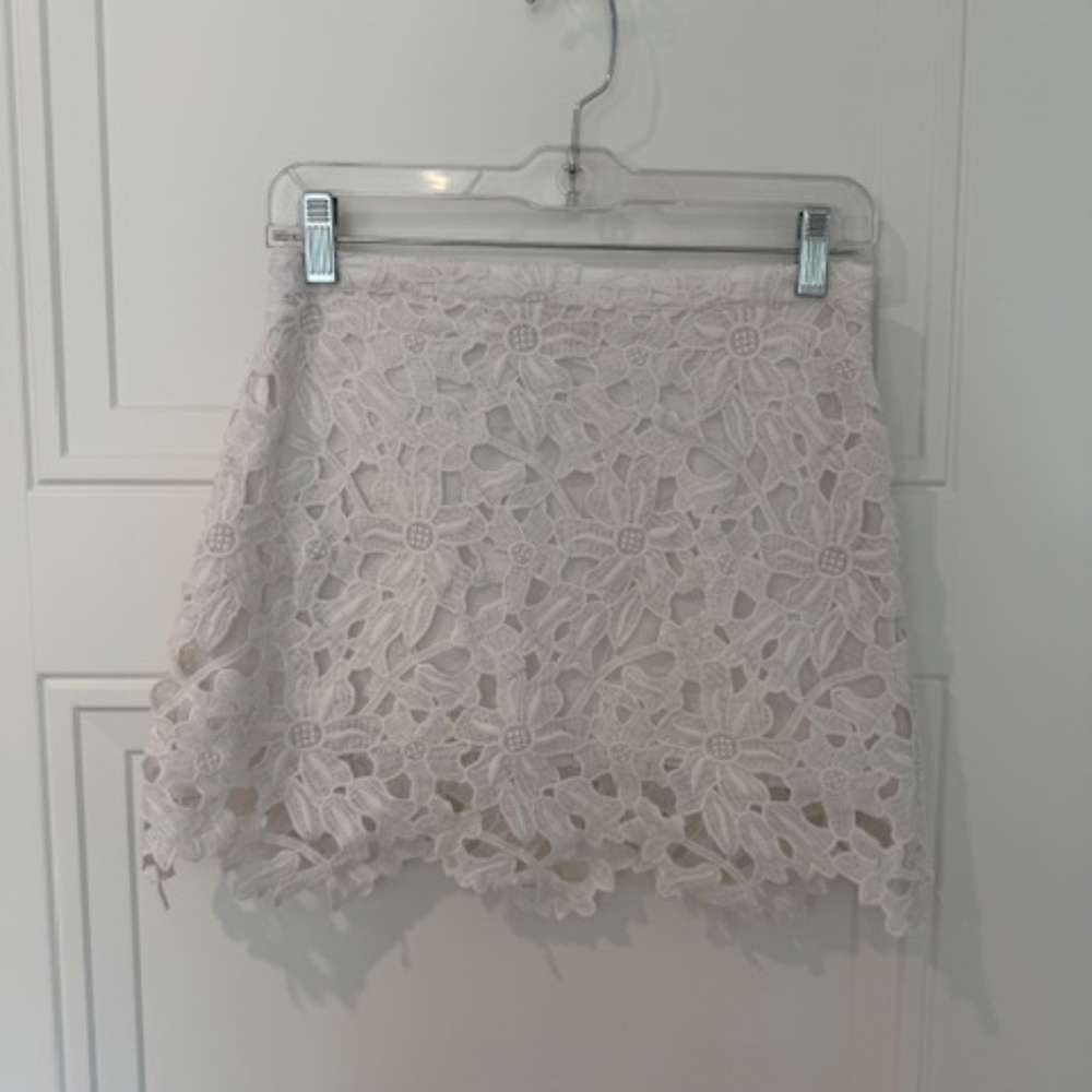 Free People White Lace Mini Skirt Size Small